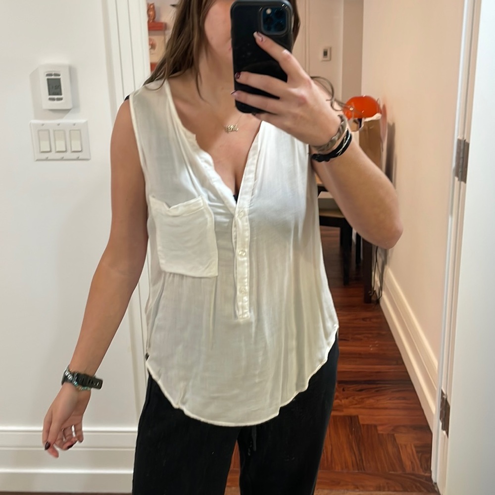 Bella Dahl button up blouse size XS